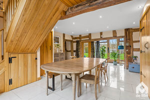 Photo 22- click for photo gallery